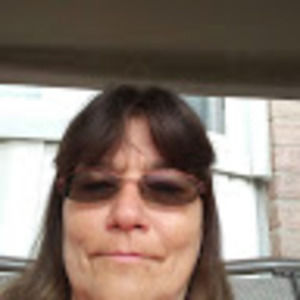 Meet your Posher, Laurie